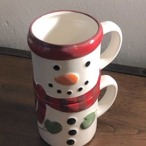 Set Of 2 Stackable Hallmark Snowman Mugs
